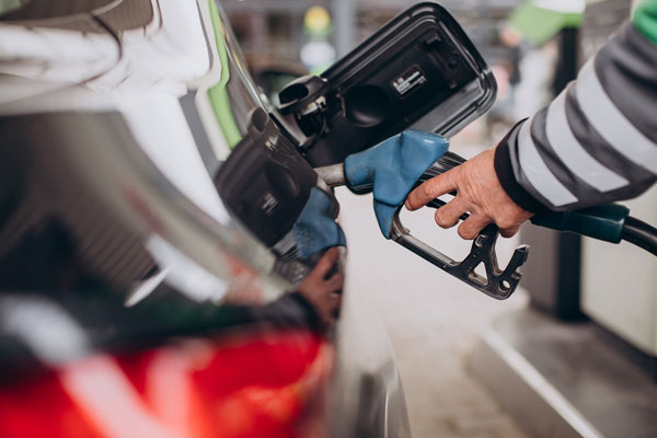 e-fuel-repostando-combustible-cabecera