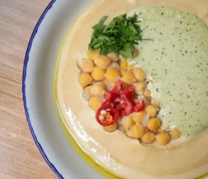 hummus clasico la hummuseria